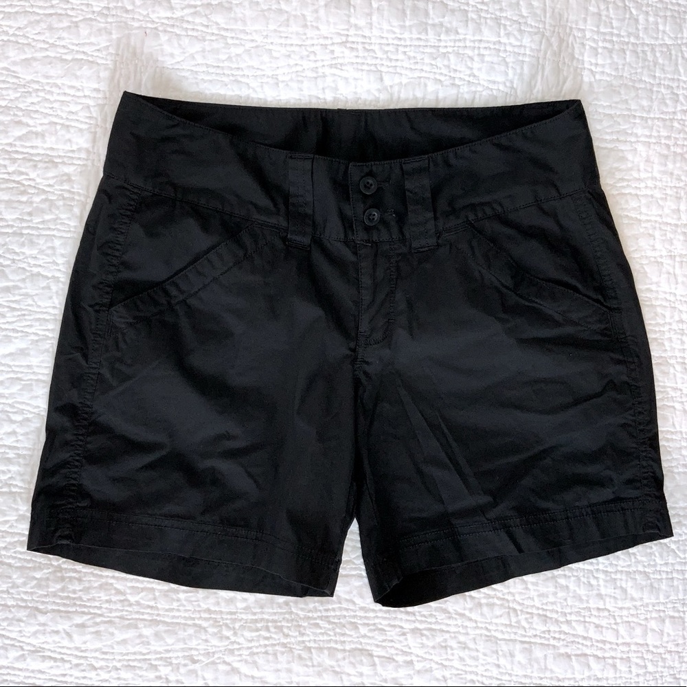 North Face shorts, size 4